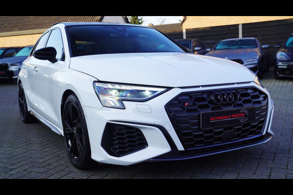 Audi S3 Sportback 2.0 TFSI S3 quattro Edition One | Pano | Achteruitrijcamera