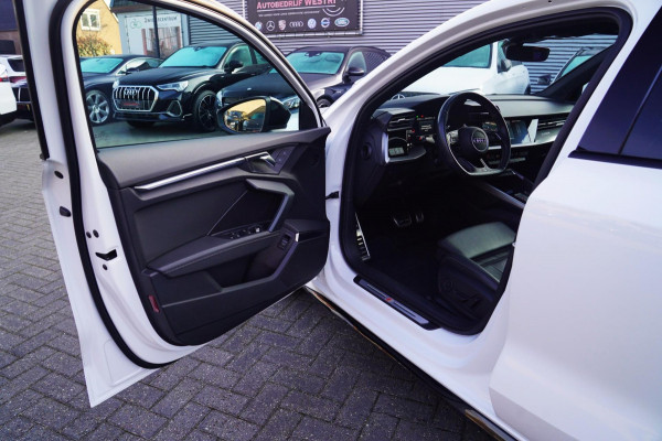 Audi S3 Sportback 2.0 TFSI S3 quattro Edition One | Pano | Achteruitrijcamera