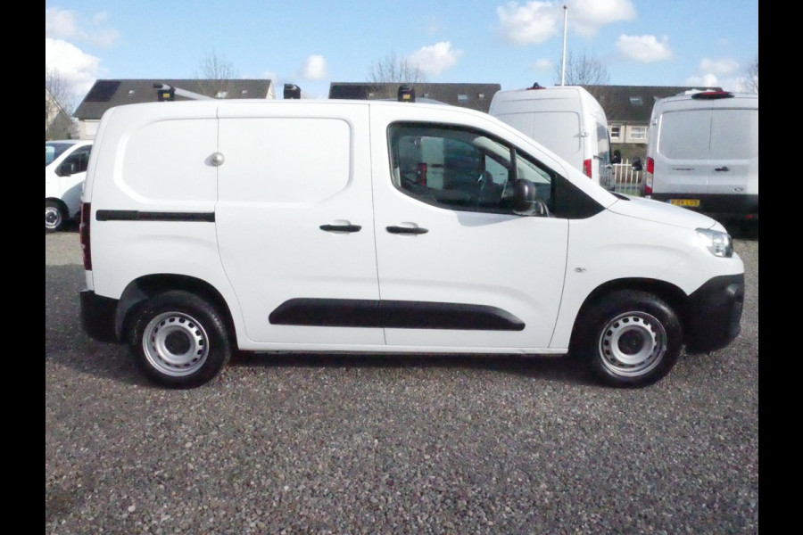 Citroën Berlingo 1.2 PureTech, 110PK, Airco, L1, Benzine