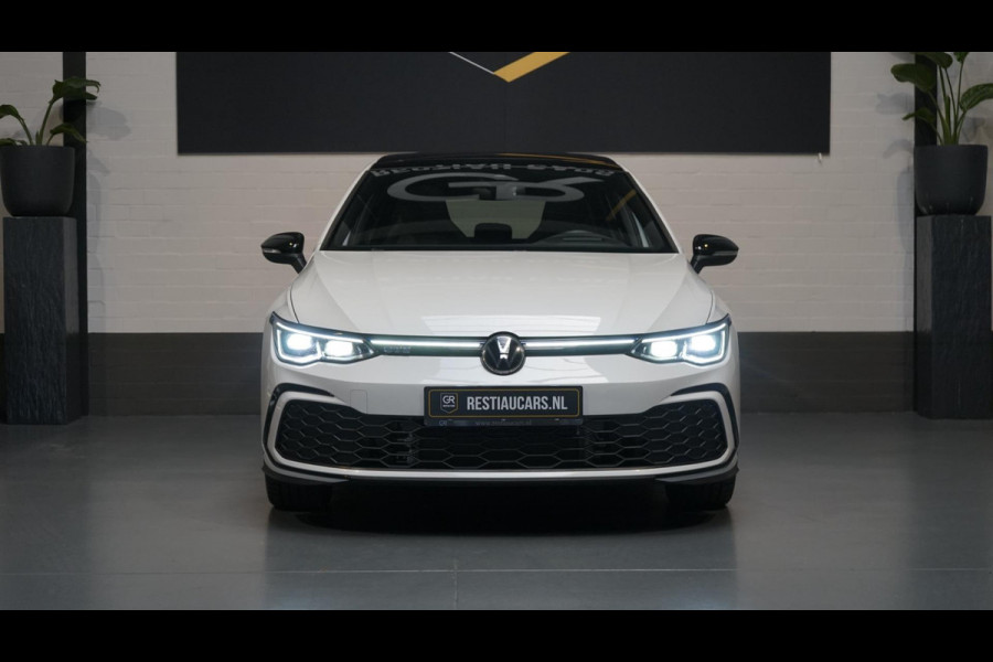 Volkswagen Golf VIII 1.4 eHybrid GTE 245 PK ACC-ASSISTENTIE PAKKET-AMBIANCE-CAMERA-CARPLAY-DAB-HEADUP-IQ LIGHT-PANORAMA