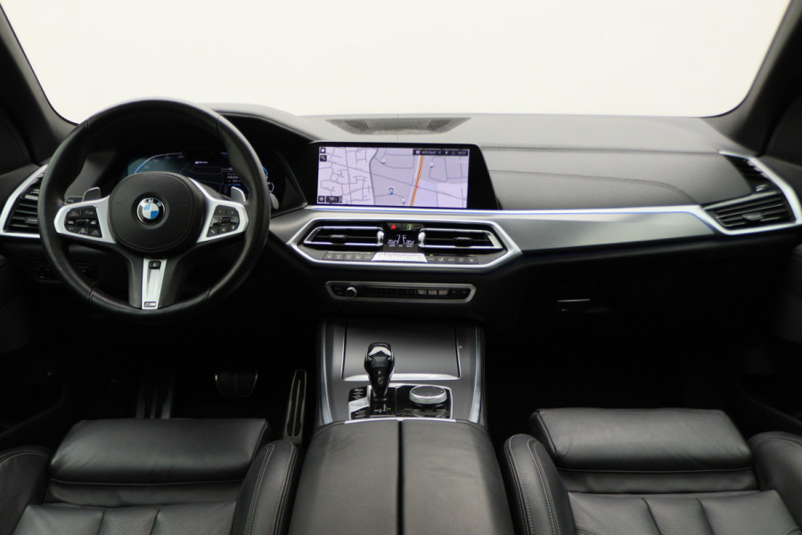 BMW X5 xDrive45e High Executive M-pakket Schaalstoelen, 360° Camera, Laser, Panoramadak, Head-Up, ACC, DAB, 22''