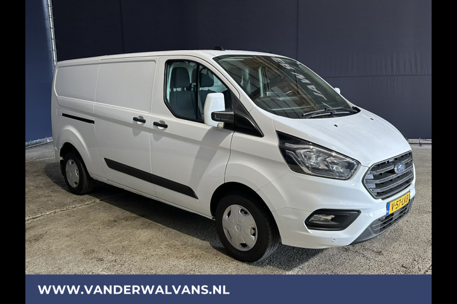 Ford Transit Custom 2.0 TDCI L2H1 Euro6 Airco | Camera | Navigatie | LED | Apple Carplay | Cruisecontrol Parkeersensoren, Verwarmde voorruit, Stoelverwarming, Bijrijdersbank, 2800kg trekvermogen