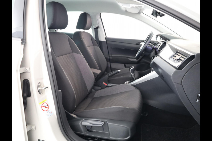 Volkswagen Polo 1.0 TSI Life 95 pk | Verlengde garantie | Navigatie via App | Parkeersensoren | Adaptieve cruise control | LED koplampen |