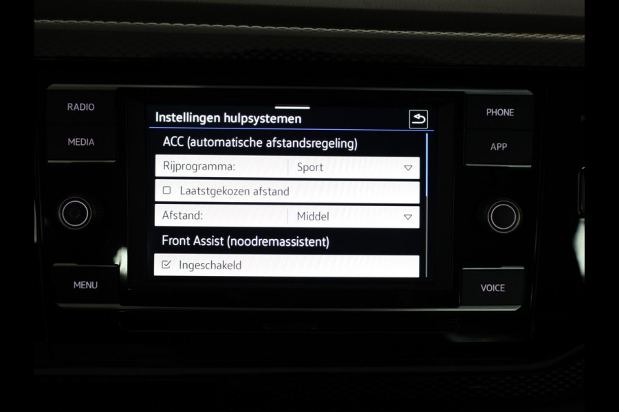 Volkswagen Polo 1.0 TSI Life 95 pk | Verlengde garantie | Navigatie via App | Parkeersensoren | Adaptieve cruise control | LED koplampen |