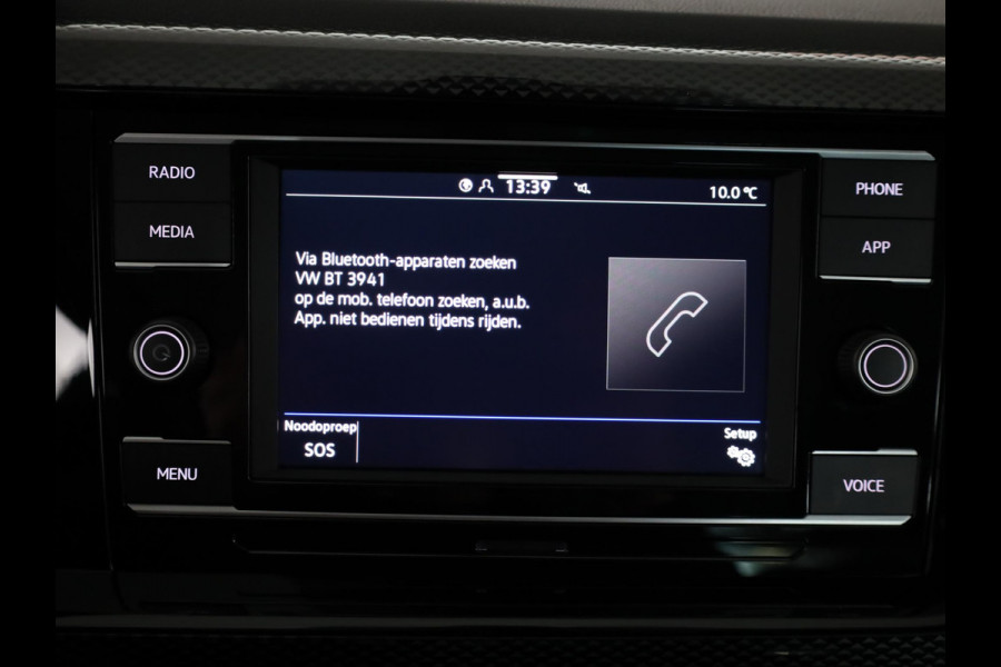 Volkswagen Polo 1.0 TSI Life 95 pk | Verlengde garantie | Navigatie via App | Parkeersensoren | Adaptieve cruise control | LED koplampen |