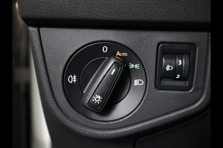 Volkswagen Polo 1.0 TSI Life 95 pk | Verlengde garantie | Navigatie via App | Parkeersensoren | Adaptieve cruise control | LED koplampen |
