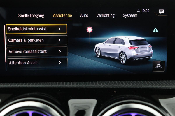 Mercedes-Benz A-Klasse 200 AMG | Panoramadak | Carplay | Stoelverwarming | Keyless | Leder/Alcantara | Camera | Sfeerverlichting | Widescreen | Full LED