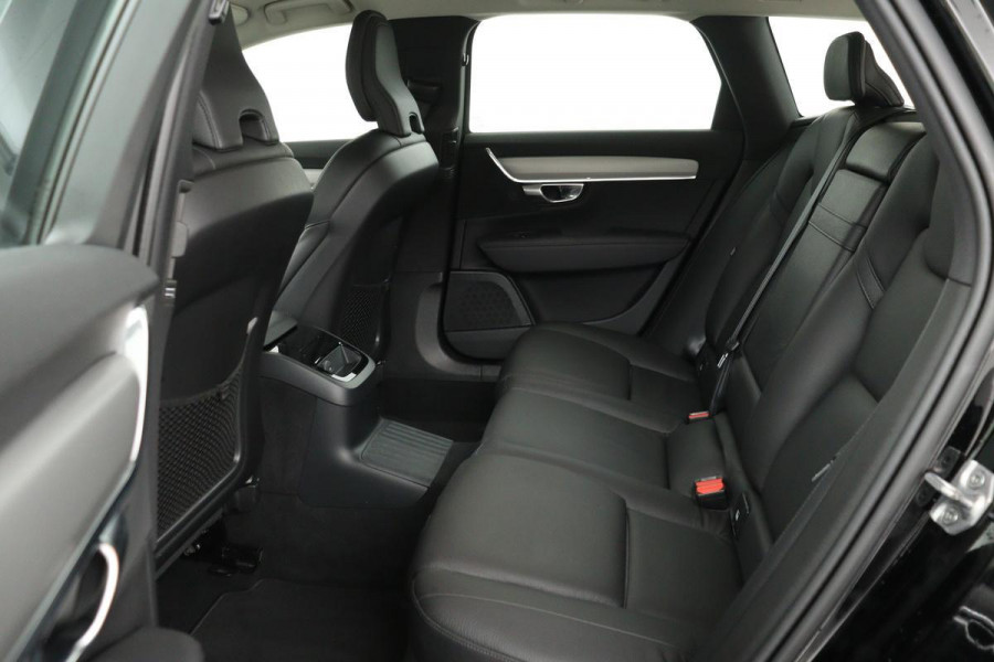 Volvo V90 2.0 T6 Recharge AWD Inscription | Trekhaak | Leder | Stoel & stuurverwarming | Adaptive cruise | Kinderzitjes | Camera | PHEV