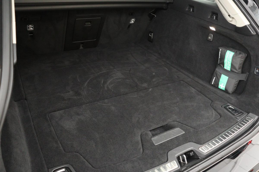 Volvo V90 2.0 T6 Recharge AWD Inscription | Trekhaak | Leder | Stoel & stuurverwarming | Adaptive cruise | Kinderzitjes | Camera | PHEV