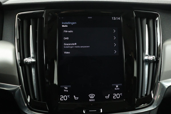 Volvo V90 2.0 T6 Recharge AWD Inscription | Trekhaak | Leder | Stoel & stuurverwarming | Adaptive cruise | Kinderzitjes | Camera | PHEV