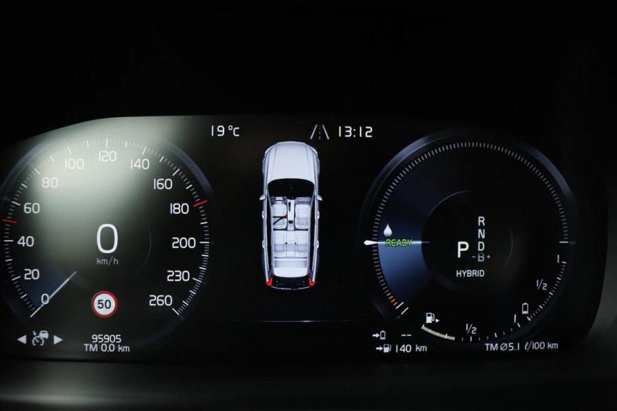 Volvo V90 2.0 T6 Recharge AWD Inscription | Trekhaak | Leder | Stoel & stuurverwarming | Adaptive cruise | Kinderzitjes | Camera | PHEV
