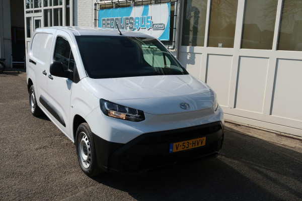 Toyota PROACE CITY 131PK Challenger BPM VRIJ!