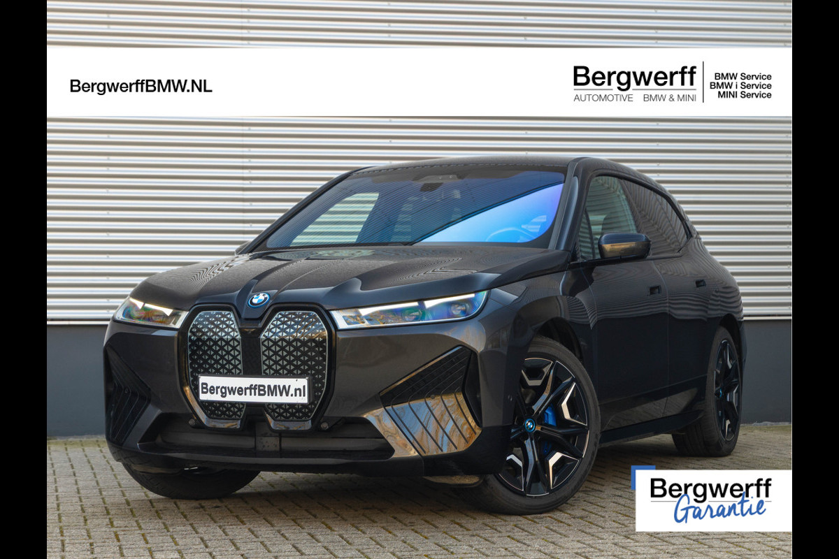 BMW iX xDrive50 - Driving Ass Prof - Sportpakket - Harman Kardon - Laserlight