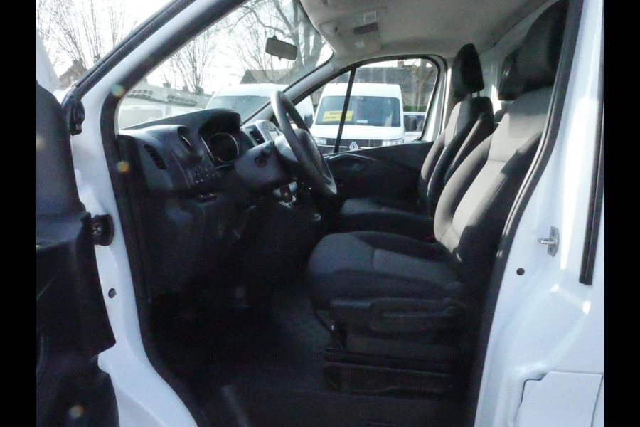 Renault Trafic 2.0 dCi 120PK L1H1 Airco met inrichting