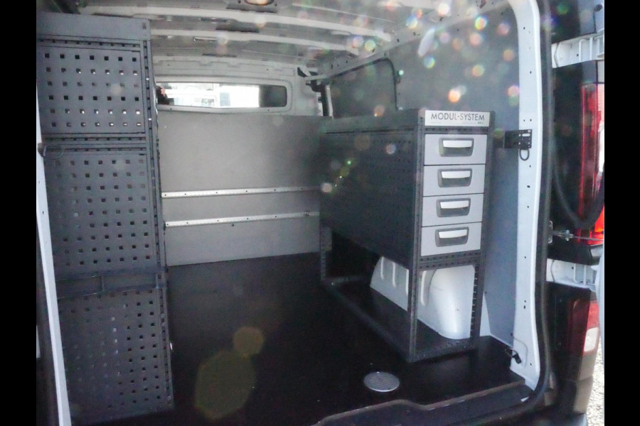 Renault Trafic 2.0 dCi 120PK L1H1 Airco met inrichting