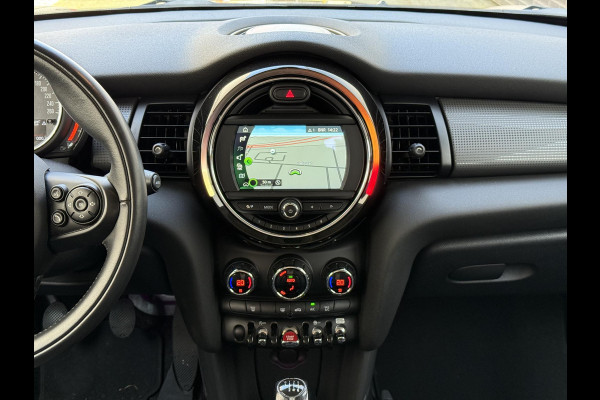 MINI Cooper 1.5 Chili | Sportstoel | LED| Comfort Access | Apple CarPlay | MINI Visual Boost