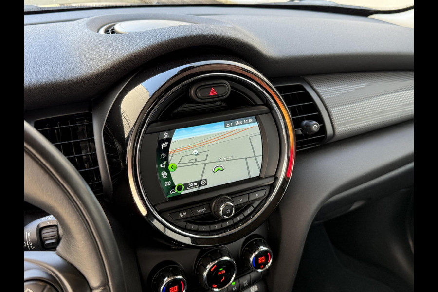 MINI Cooper 1.5 Chili | Sportstoel | LED| Comfort Access | Apple CarPlay | MINI Visual Boost