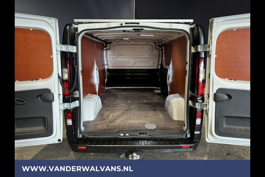 Renault Trafic 1.6 dCi 126pk L2H1 Euro6 Airco | Navigatie | Trekhaak | Cruisecontrol | Parkeersensoren Dakdragers, Bijrijdersbank