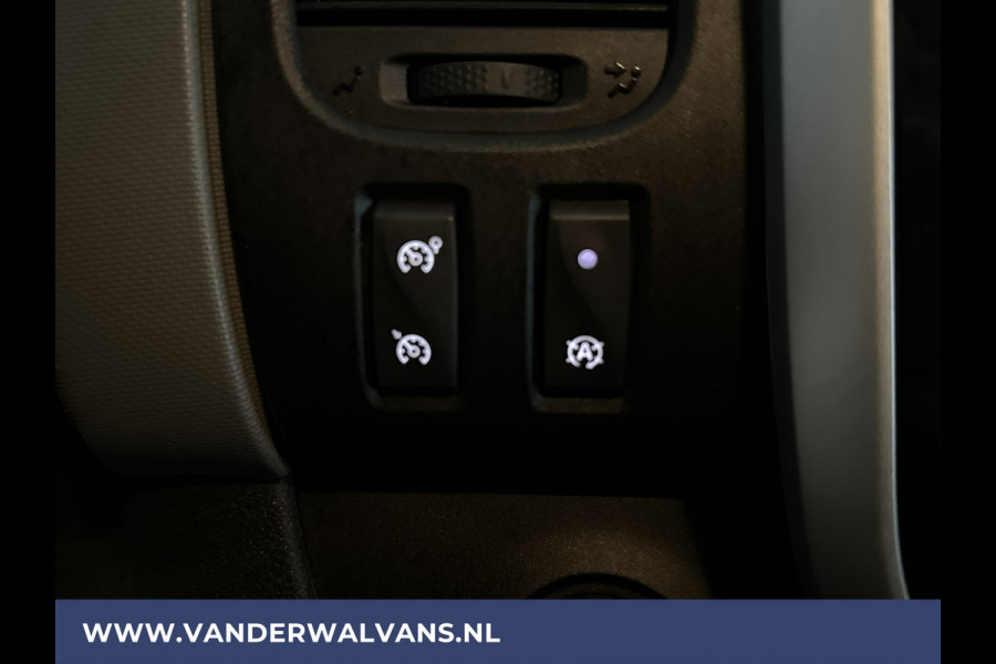 Renault Trafic 1.6 dCi 126pk L2H1 Euro6 Airco | Navigatie | Trekhaak | Cruisecontrol | Parkeersensoren Dakdragers, Bijrijdersbank