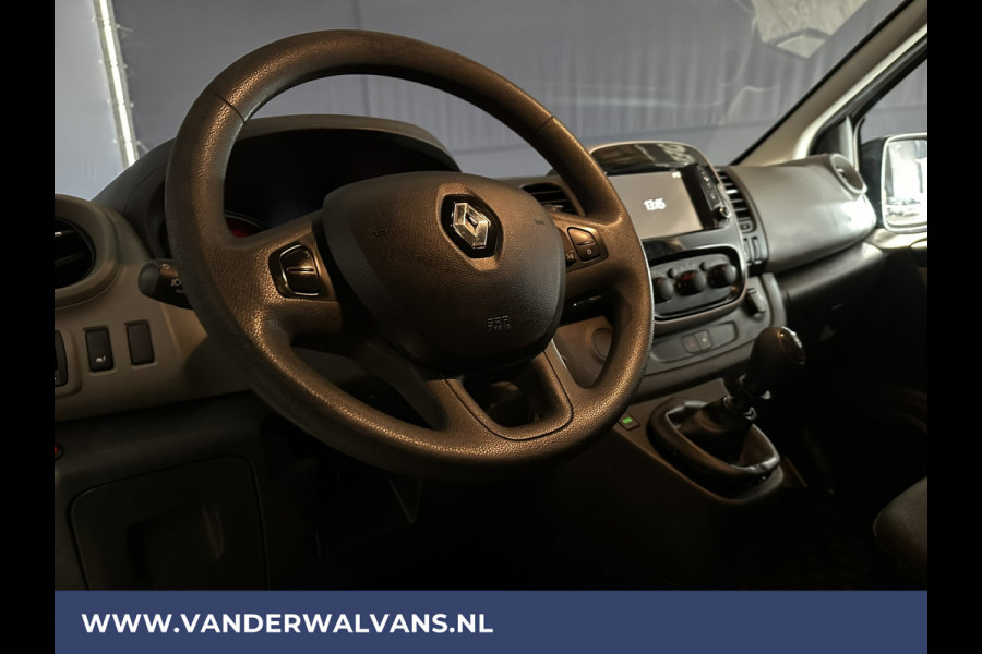 Renault Trafic 1.6 dCi 126pk L2H1 Euro6 Airco | Navigatie | Trekhaak | Cruisecontrol | Parkeersensoren Dakdragers, Bijrijdersbank