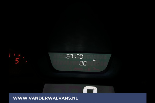 Renault Trafic 1.6 dCi 126pk L2H1 Euro6 Airco | Navigatie | Trekhaak | Cruisecontrol | Parkeersensoren Dakdragers, Bijrijdersbank