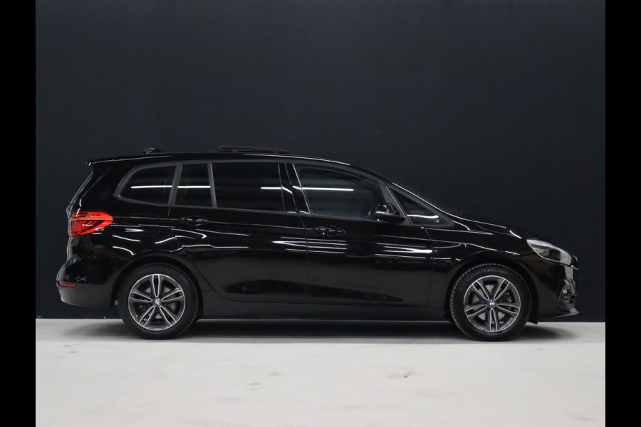 BMW 2 Serie Gran Tourer 218i Sport Executive Edition [SCHUIFDAK, LEDER, GROOT NAVI, STOELVERWARMING, HEAD-UP, NIEUWSTAAT]