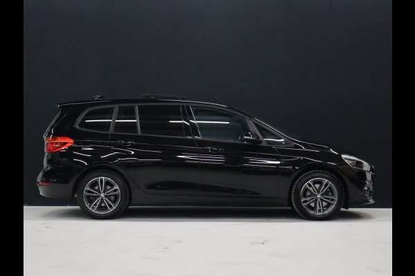 BMW 2 Serie Gran Tourer 218i Sport Executive Edition [SCHUIFDAK, LEDER, GROOT NAVI, STOELVERWARMING, HEAD-UP, NIEUWSTAAT]