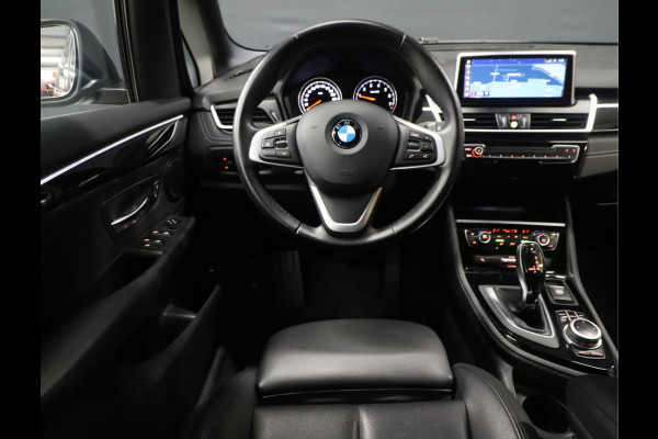 BMW 2 Serie Gran Tourer 218i Sport Executive Edition [SCHUIFDAK, LEDER, GROOT NAVI, STOELVERWARMING, HEAD-UP, NIEUWSTAAT]