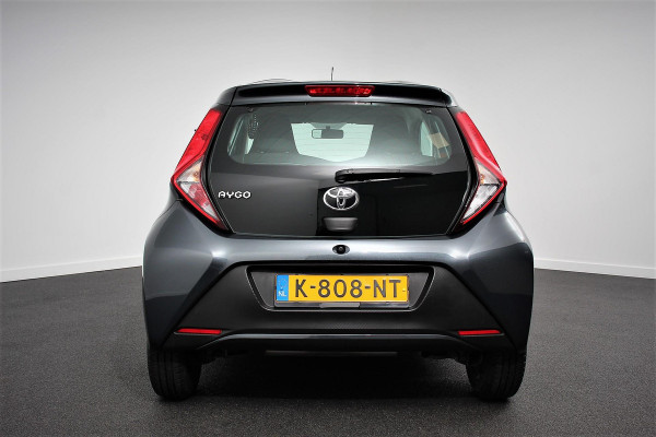 Toyota Aygo 1.0 VVT-i x-fun | Airco | Bluetooth | Led | 5 deurs