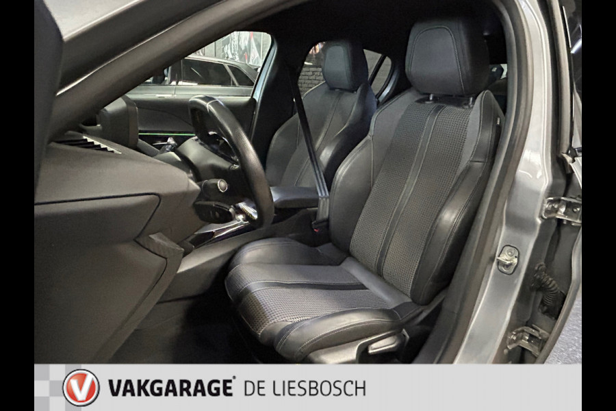 Peugeot 208 1.2 PureTech GT / Navigatie / pdc v+A / camera / cruise-control