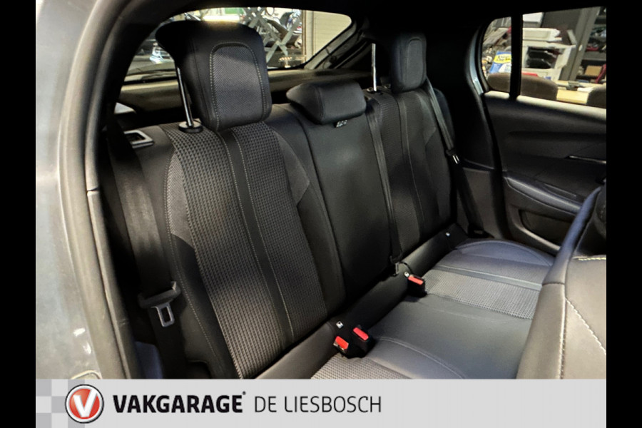 Peugeot 208 1.2 PureTech GT / Navigatie / pdc v+A / camera / cruise-control