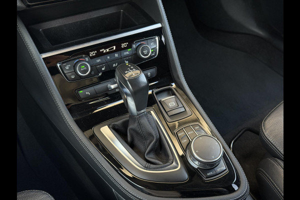 BMW 2 Serie Active Tourer 218i Sport | Sportleder | Head Up | Camera | Adaptive LED |Navi Plus | HiFi Premium