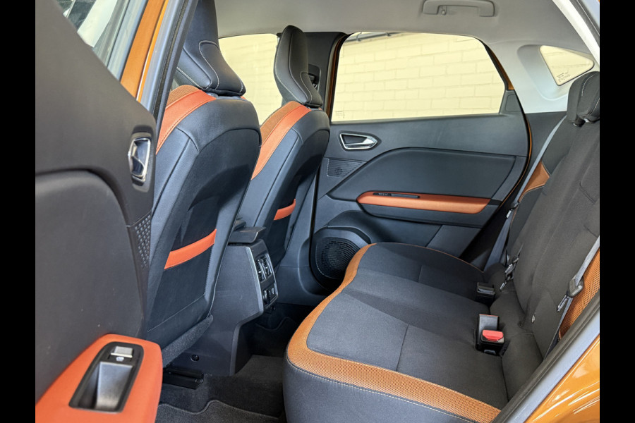 Renault Captur 1.3 TCe 130 Intens | Navi | ACC | Blindspot | Camera | PDC V+A | Stuurverwarming | 100% Dealer onderhouden!
