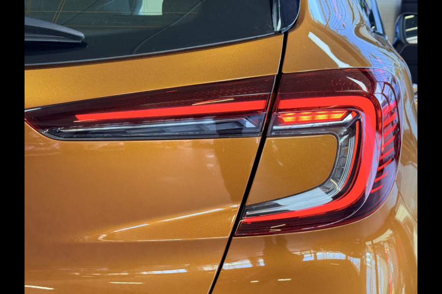 Renault Captur 1.3 TCe 130 Intens | Navi | ACC | Blindspot | Camera | PDC V+A | Stuurverwarming | 100% Dealer onderhouden!