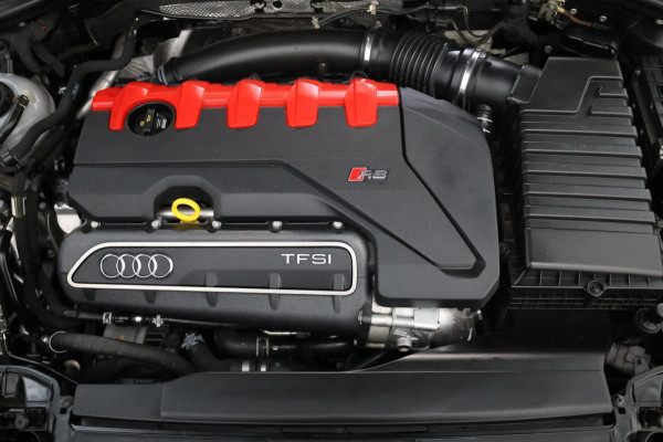 Audi RS3 Sportback 2.5 TFSI quattro MILLTEK/LED/VIRTUAL/SFEER/PANORAMADAK/LEDER+S.VERWARMING/LMV/CAM/ACC/ECC/12 MND GARANTIE!