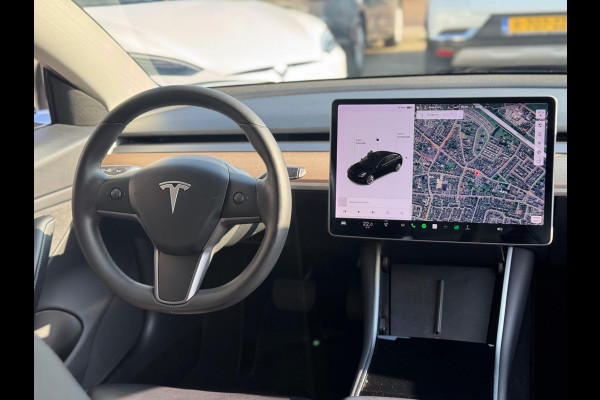 Tesla Model 3 Long Range AWD 75 kWh 2019 ZWART NAVI LM NAP