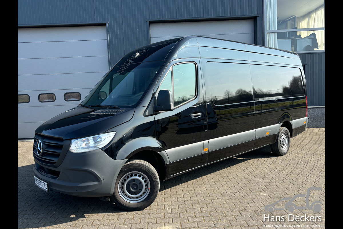 Mercedes-Benz Sprinter L3 H2 317 Zwart MBUX Fabrieksgarantie 170PK