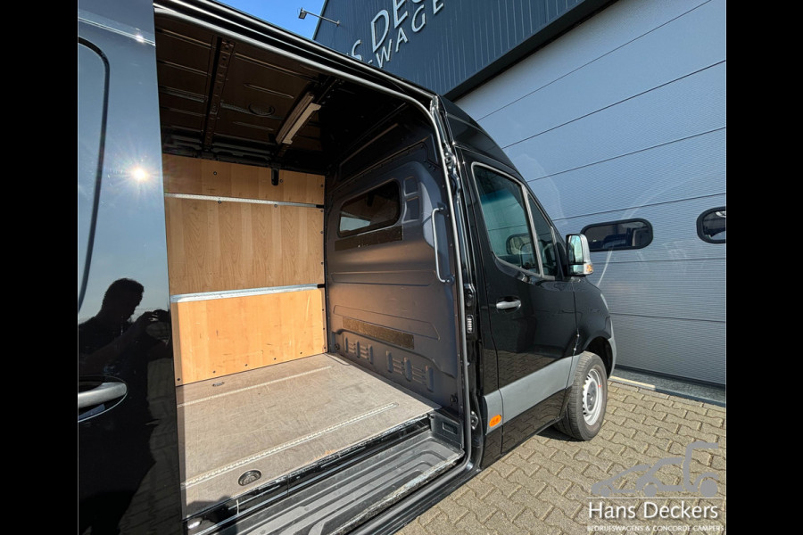 Mercedes-Benz Sprinter L3 H2 317 Zwart MBUX Fabrieksgarantie 170PK