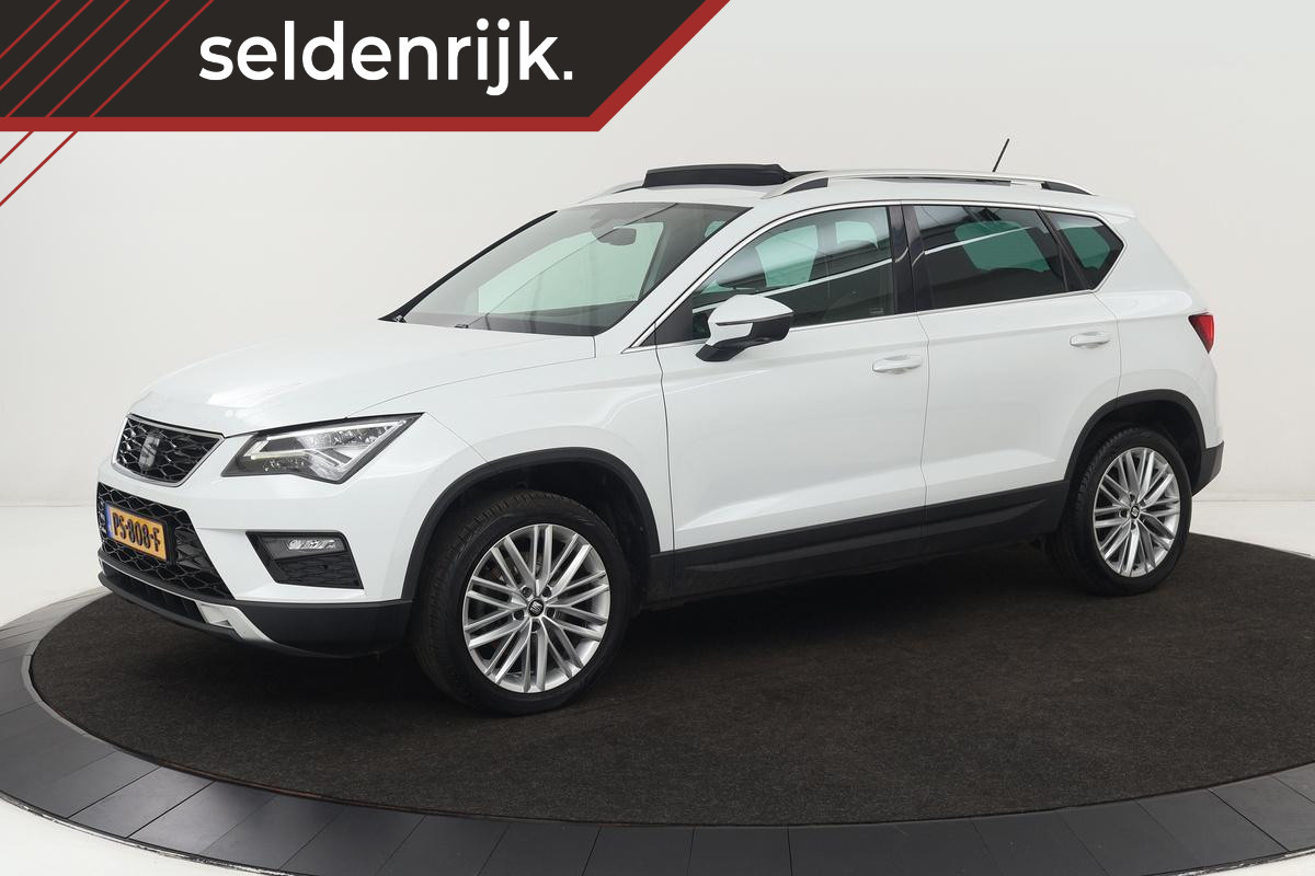 Seat Ateca 1.4 TSI Xcellence | Panoramadak | Camera | Carplay | Trekhaak | Alcantara | Navigatie | Full LED | Sportstoelen | Verwarmde voorruit | PDC | Cruise control