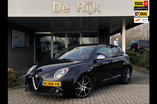 Alfa Romeo MiTo 1.4 T MultiAir Urban 192PK Automaat | Leder, Navi, PDC, Cruise, 18'' LMV, Allseason banden | Goed onderhouden! |