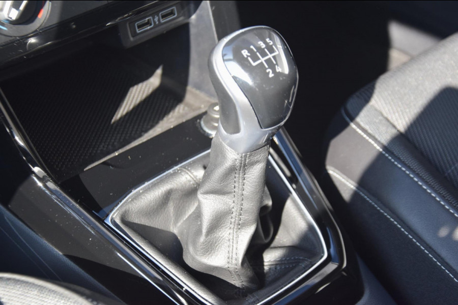 Volkswagen T-Cross 1.6 TDI Life DAB Trekhaak