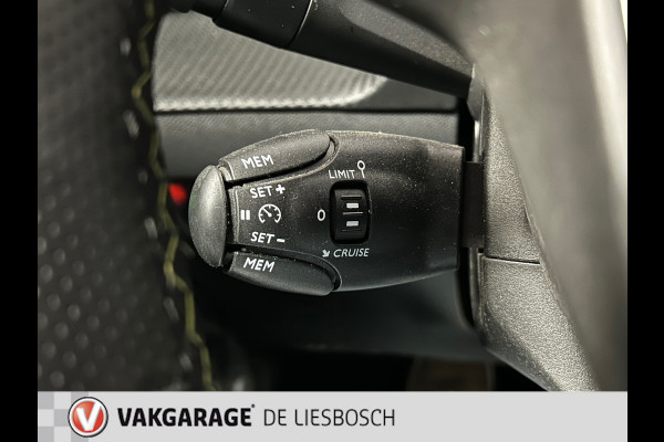 Peugeot 208 1.2 PureTech GT / Navigatie / pdc v+a / camera / DAB / apple carplay / Cruise-control