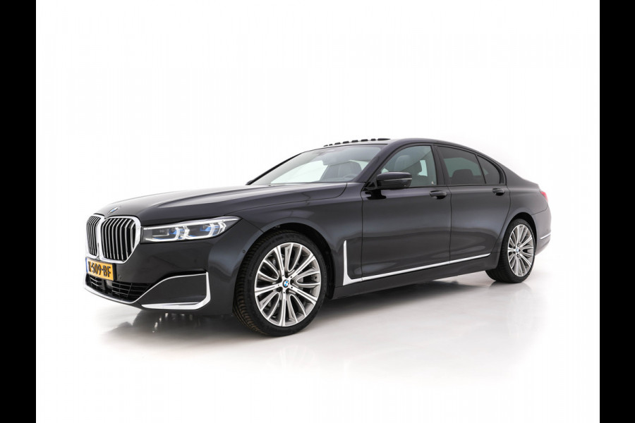 BMW 7 Serie 730d High Executive Aut. *PANO | HEAD-UP | CARBON-CORE | ADAPT.CRUISE | LASER-LED | SOFT-CLOSE | MASSAGE | NAPPA-LEATHER | HARMAN/KARDON-AUDIO | MEMORY-PACK | BLINDSPOT | TOP-VIEW | CARPLAY | DIGI-COCKPIT