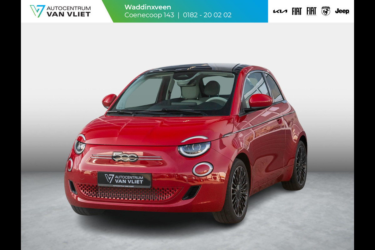 Fiat 500E La Prima 42 kWh | Clima | Cruise | Leder | 17" | Priv Glass | Winter Pack | JBL Sound | BSM | Apple Carplay