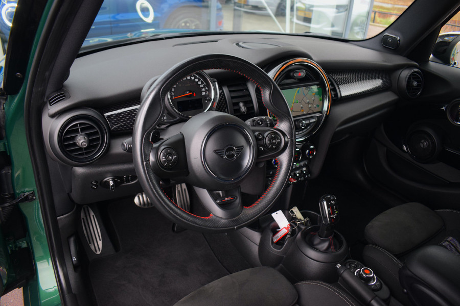 MINI Mini 2.0 Cooper S | JCW | CarPlay | H/K | Sportstoelen | Stoelverw.