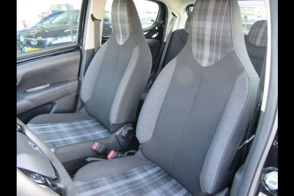 Peugeot 108 1.0 e-VTi Active, Airco, Bluetooth