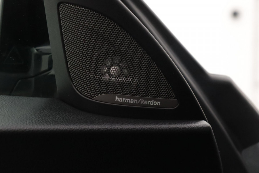 BMW 2 Serie Coupé M2 DCT Competition(Dealer OnderH, Carplay, M performance Remmen, StoelV, Harman/ Kardon, Lane Assist, Etc)