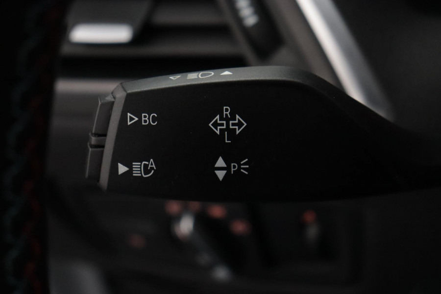 BMW 2 Serie Coupé M2 DCT Competition(Dealer OnderH, Carplay, M performance Remmen, StoelV, Harman/ Kardon, Lane Assist, Etc)