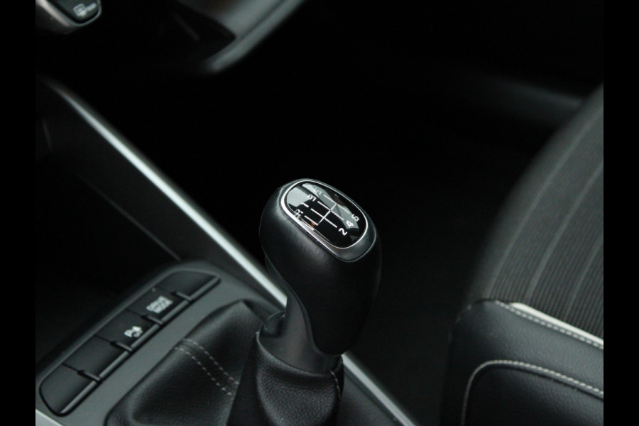 Kia Rio 1.0 T-GDi MHEV GT-Line CAMERA | HALF LEDER | CARPLAY |