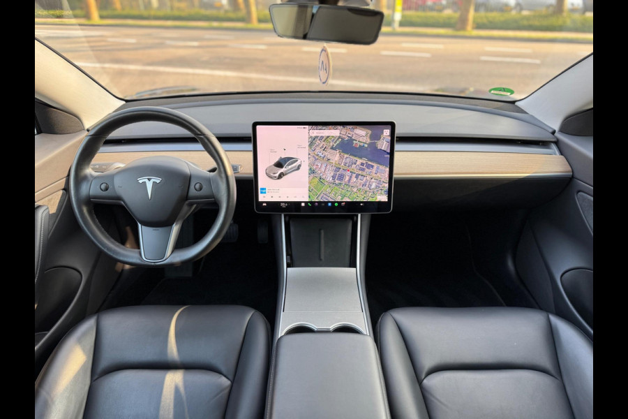 Tesla Model 3 Long Range AWD 75 kWh Panodak Autopilot Topstaat